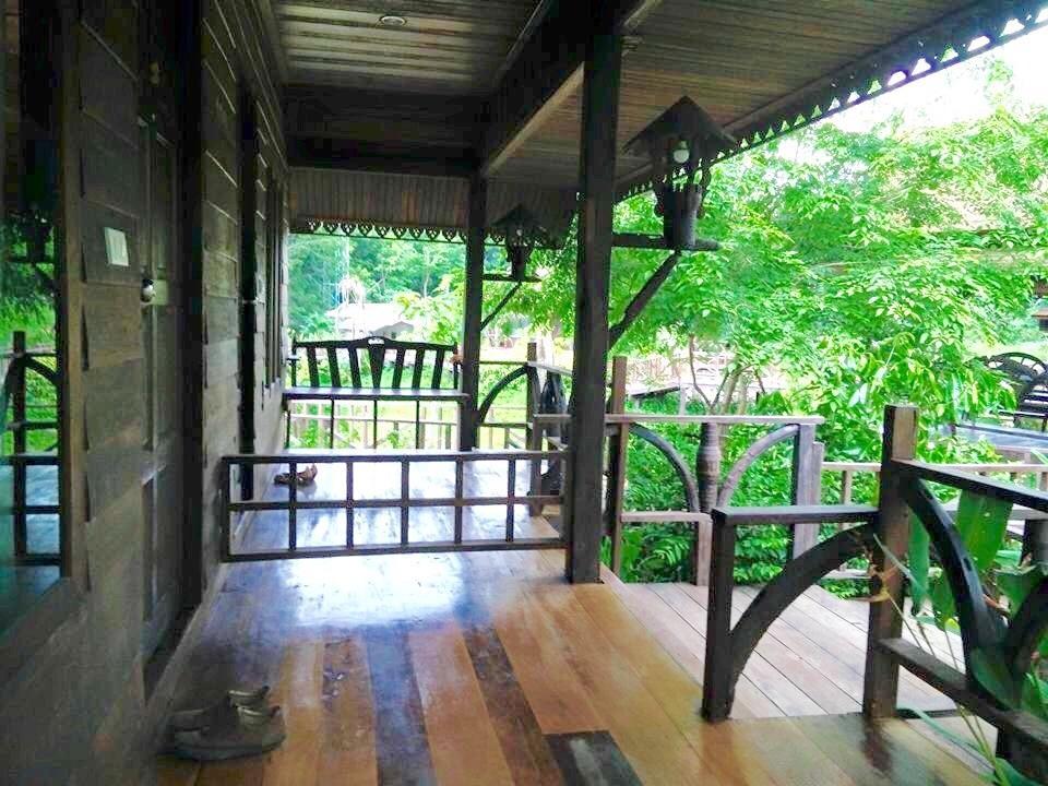 布里兰普莱度假村 Thung Yai 外观 照片